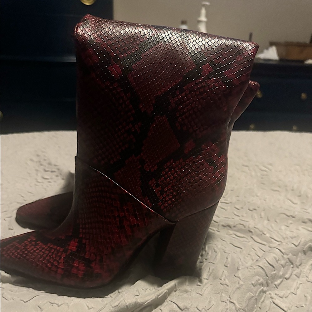 Jlo boots